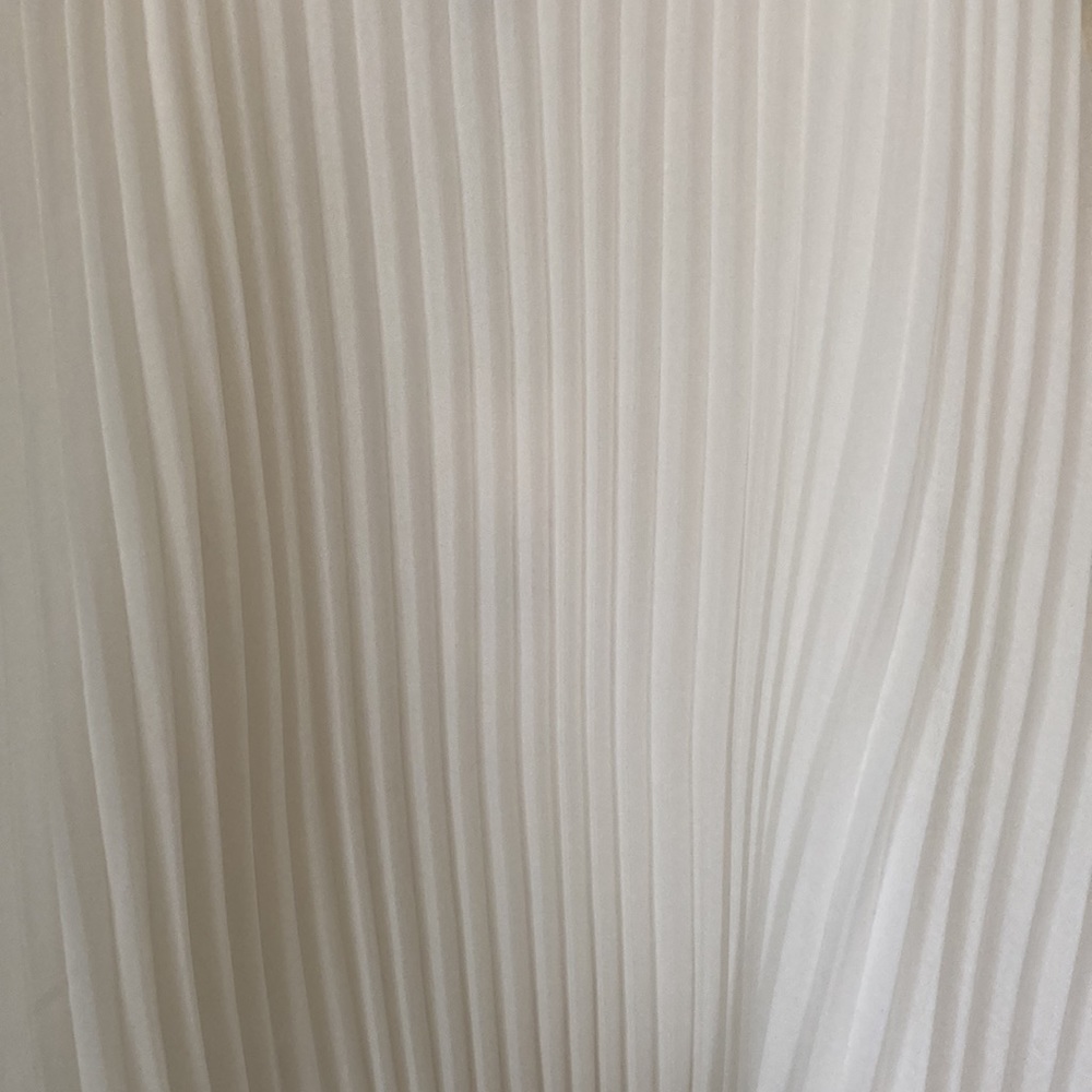 💥SALE💥 White Top - Picture 4 of 6